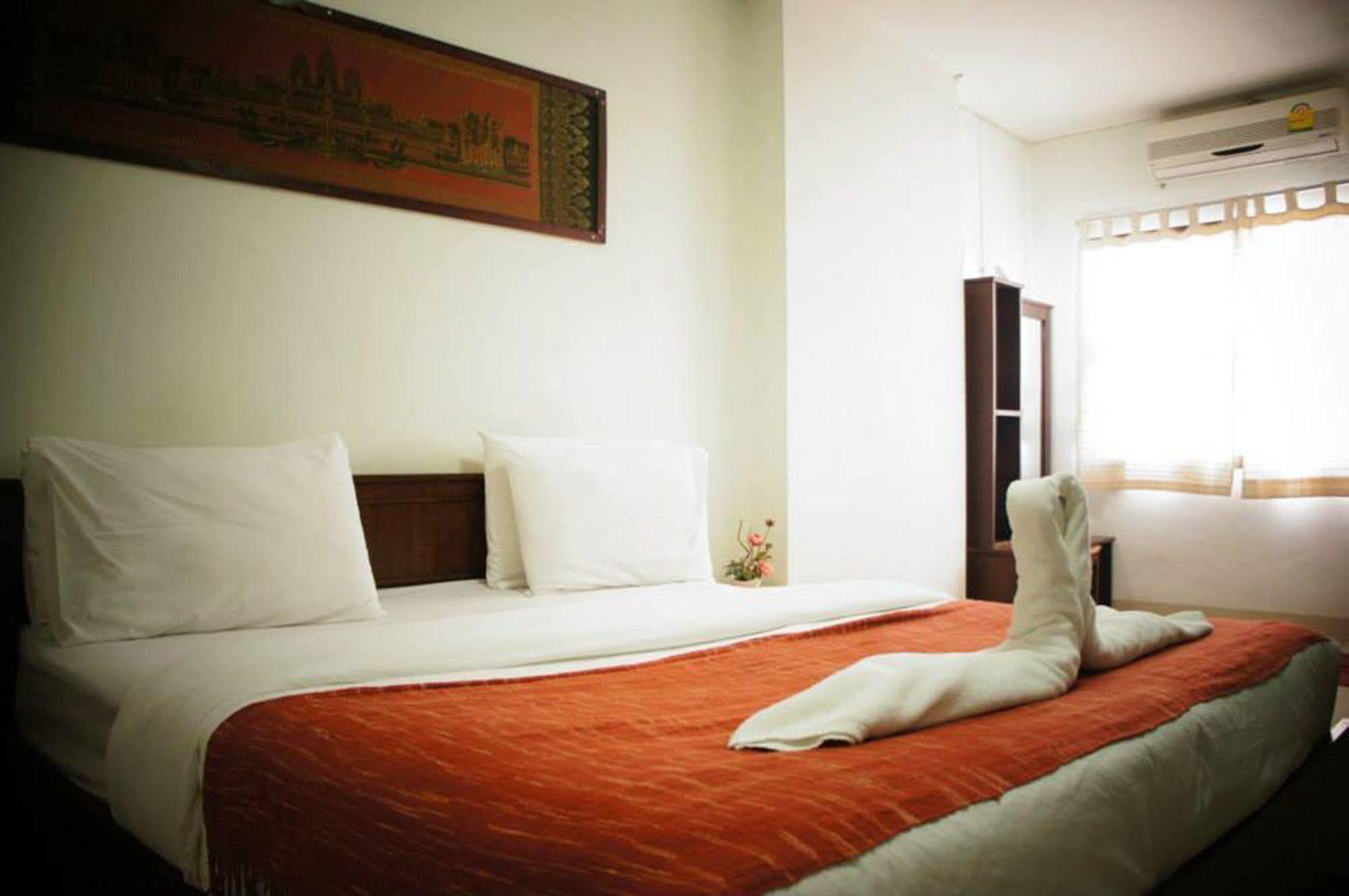 Vipa House Ξενοδοχείο Τσιάνγκ Μάι Εξωτερικό φωτογραφία